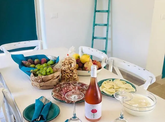Trulli Acquasala - Apulian Country Experience