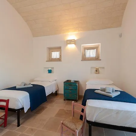 Trulli Acquasala - Apulian Country Experience オストゥーニ